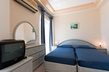 Hotel Delta Ágios Nikólaos Eksteriør billede